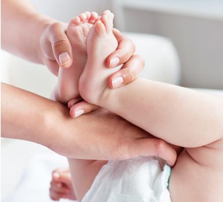 Jangan Malas Ganti Popok Bayi, Ini Alasannya!