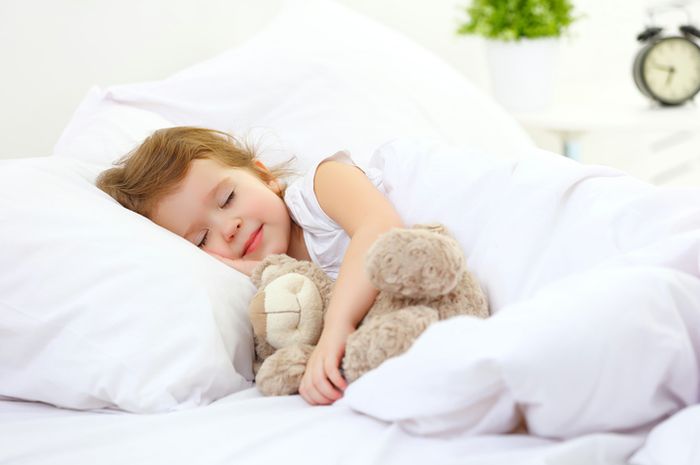 Mudah! Cara untuk Membiasakan Anak Berani Tidur Sendiri di Kamarnya