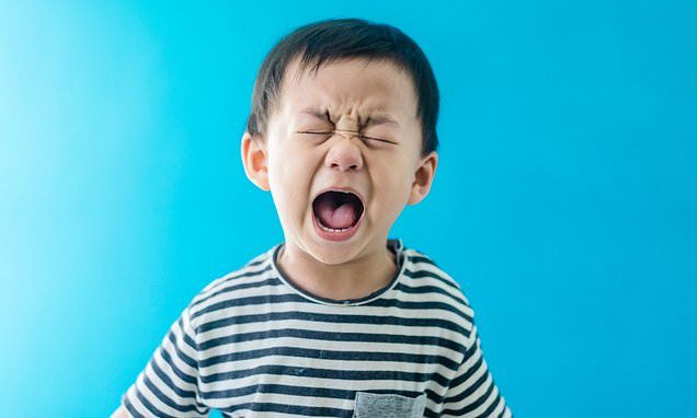 Cara Mengatasi Anak Tantrum yang Perlu Mom Ketahui