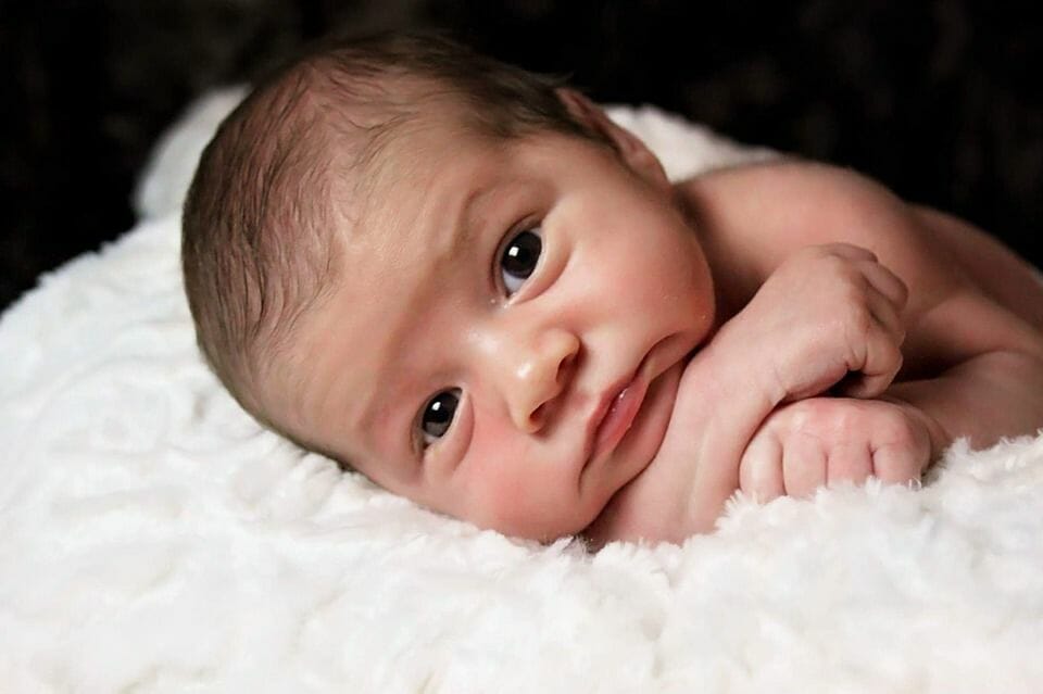 10 Fakta tentang Bayi Baru Lahir yang Perlu Diketahui Orang Tua