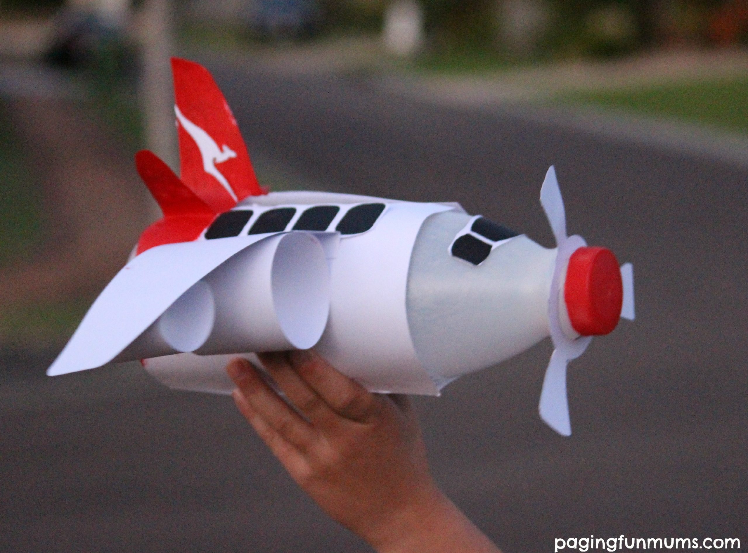 Tips Weekend Activity : Pesawat terbang dari botol