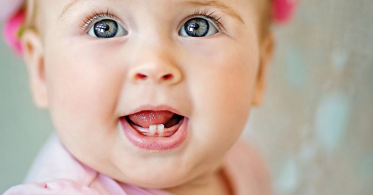 Ketahui Tahap Pertumbuhan dan Perawatan Gigi Bayi