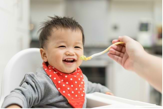 Ketahui Kaitan Antara Perut Sehat dan Suasana Hati Bayi