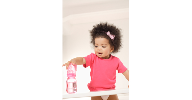 Tips Membuat Anak Lepas dari Dot