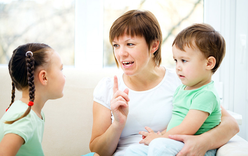 Moms, Jangan Maklum Bila Anak Sering Berperilaku Tak Sopan