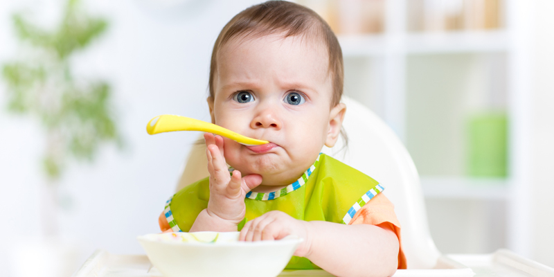 3 Gaya Makan Favorit Bayi
