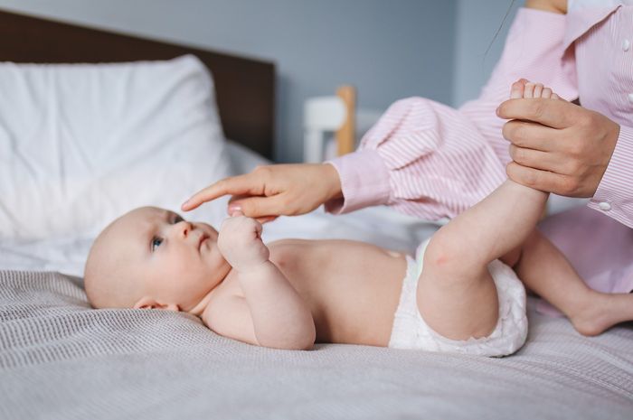 Bayi Dikerok hingga Lebam, Berikut Dampak Buruk-nya!