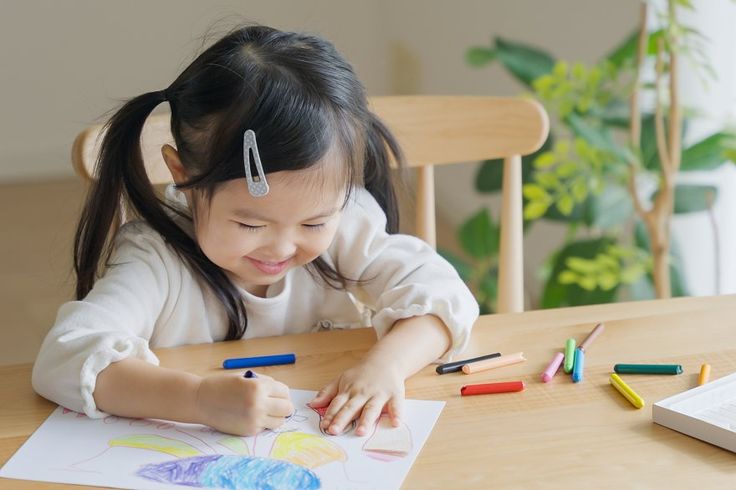 Cara Mengembangkan Kreativitas Anak Sejak Dini