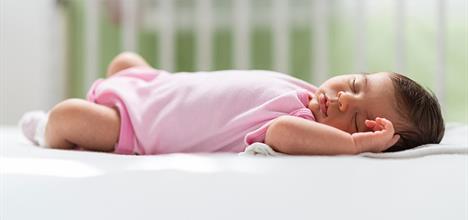 Penyebab Bayi Mimpi Buruk & Tips Mencegahnya