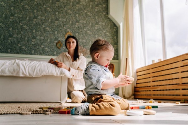 Tips Memilih Baby Sitter Untuk Baby