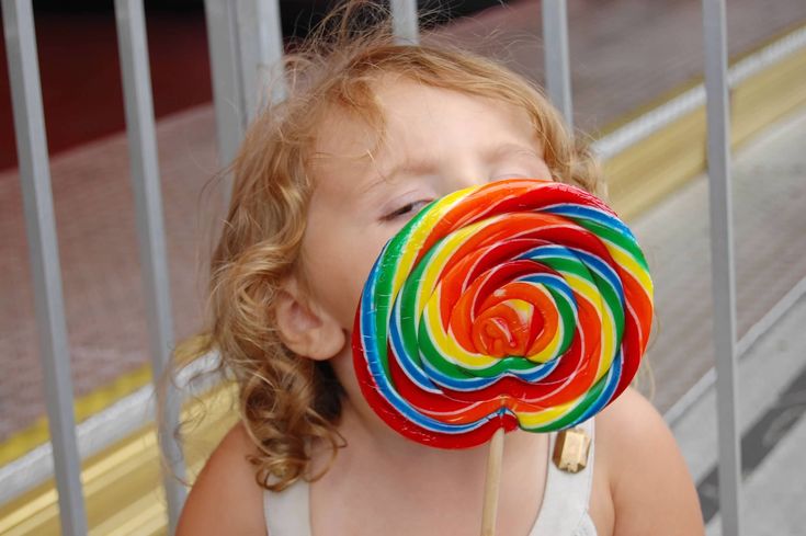 Sugar Rush pada Anak dan Kaitannya dengan Perilaku Hiperaktif