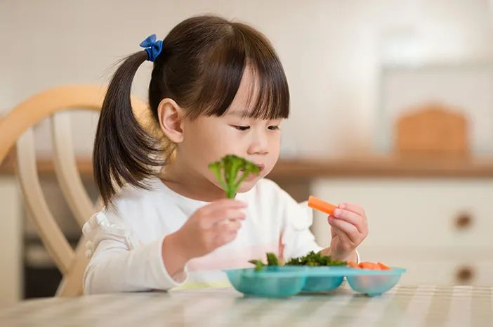 Kenali Nutrisi dan Manfaatnya bagi Anak