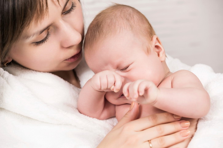Nafas Bayi Baru Lahir Berbunyi? Berbahayakah?
