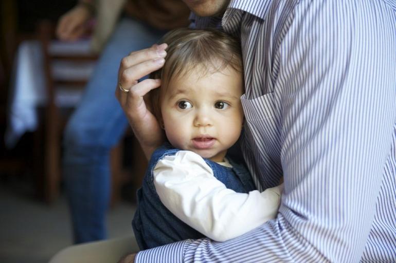 Mengatasi Separation Anxiety Pada Anak