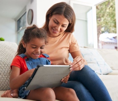 Pengenalan Literasi Digital pada Anak Usia Dini
