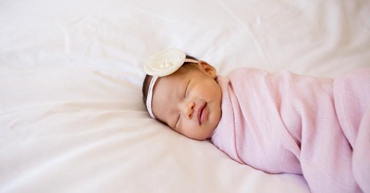 Kenali Fase REM Pada Bayi Yang Sedang Tidur