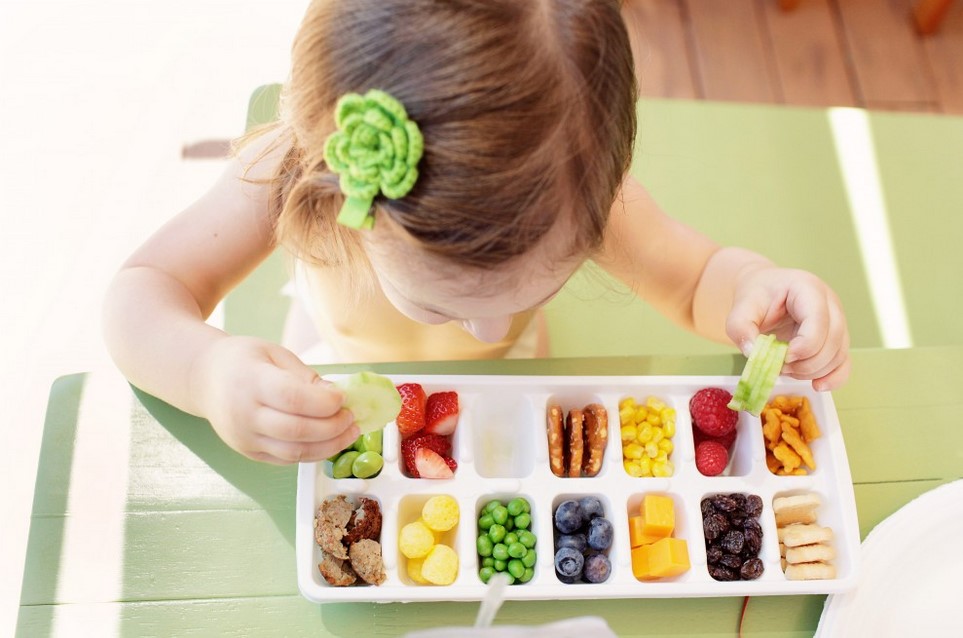 Agar Anak Tidak Mudah Sakit, Berikan 5 Jenis Makanan Ini !