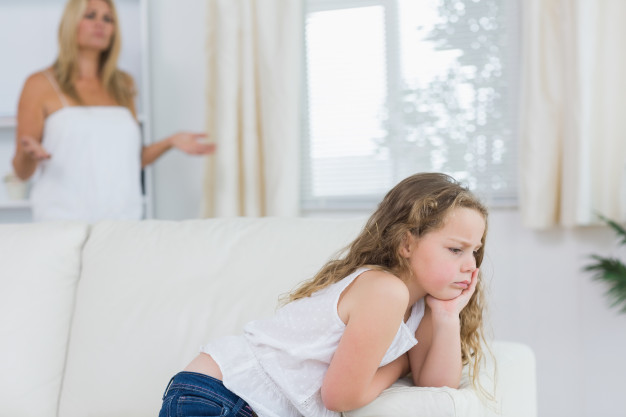 Jangan Melampiaskan Emosi Pada SiKecil Ya Mom! Bagaimana Caranya?