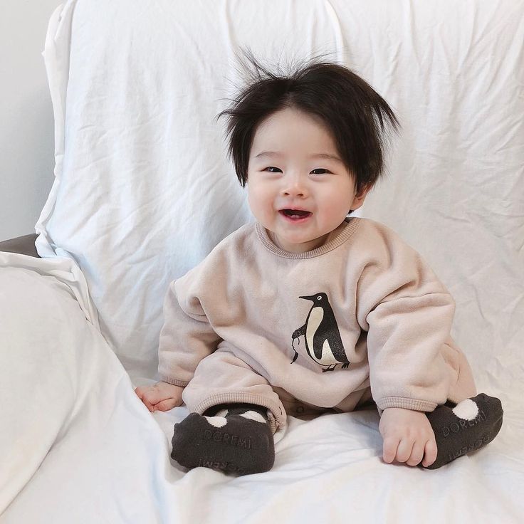 Usia Berapa Bayi Bisa Duduk?