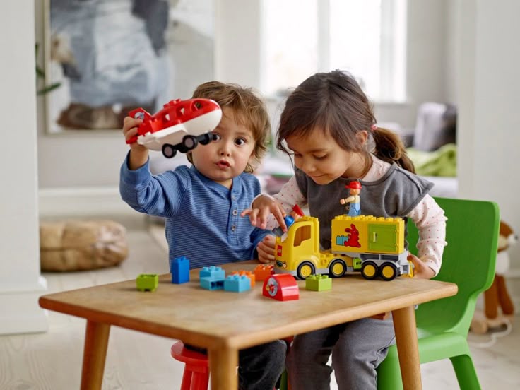Apa Saja Ciri-ciri Anak Sehat & Tanda Gangguan Kesehatan Anak?