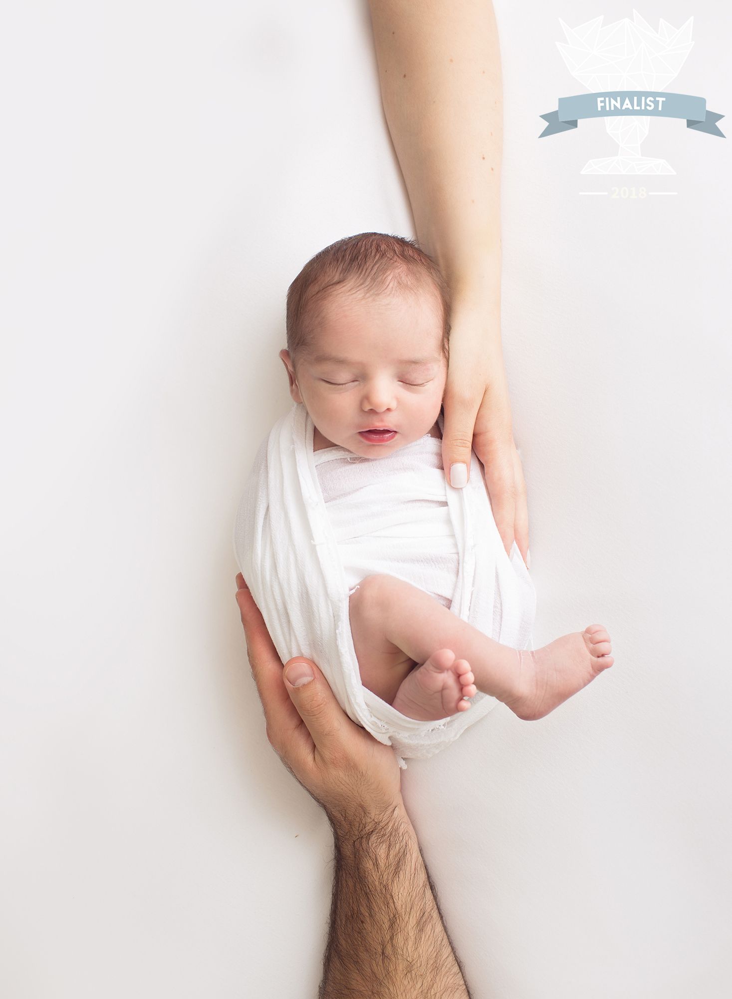 Kulit Bayi Baru Lahir Masih Sensitif, Begini Cara Aman Merawatnya