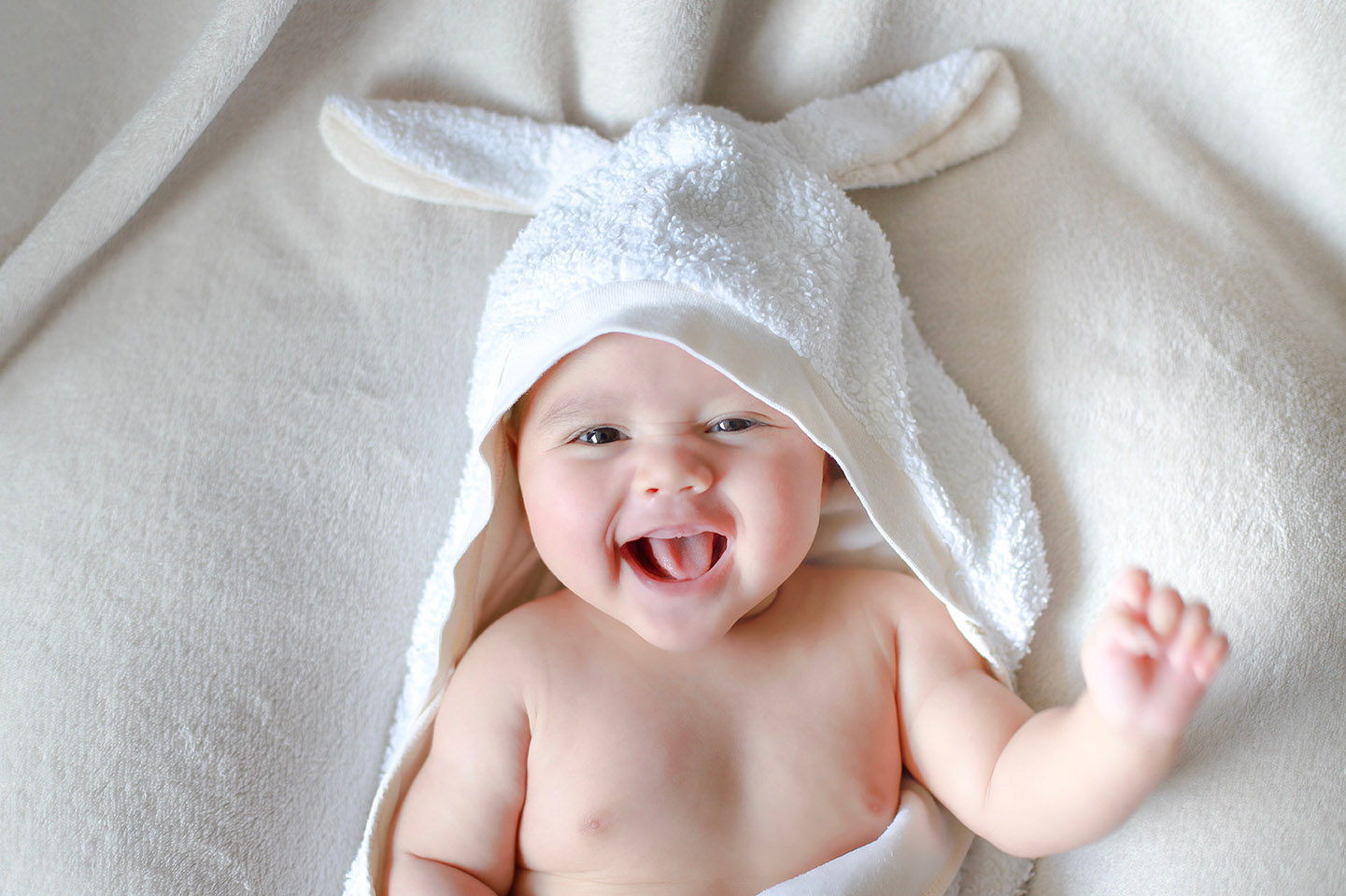 Perhatikan Perkembangan Kulit Bayi dan Tanda Si Kecil Siap dengan Perawatan Kulit Normal
