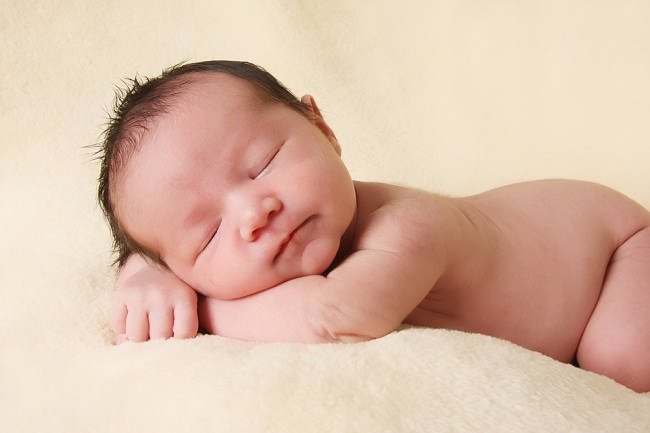 Fakta Menarik Seputar Bayi dan Perkembangannya