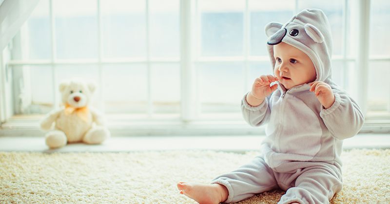 Begini Lho Ma, Cara Melatih agar Bayi Cepat Duduk! Patut Dicoba