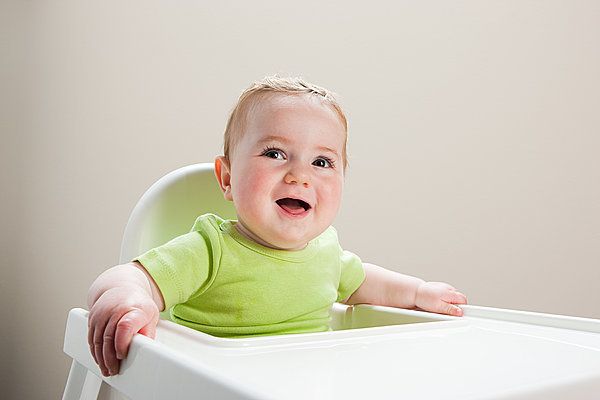 Ini Kelebihan dan Kekurangan metode Baby Led Weaning pada Bayi