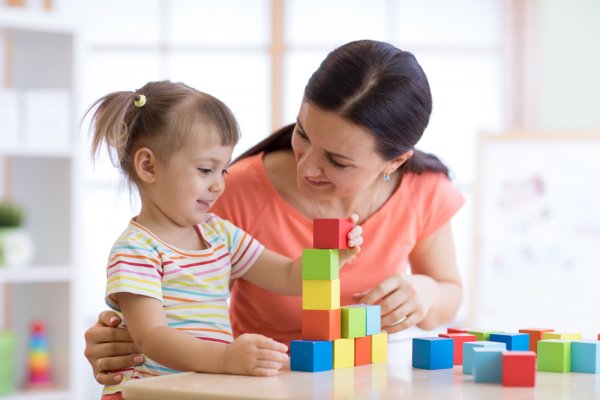 Tips dan Trik Mudah Dalam Memilih Mainan Edukatif Anak