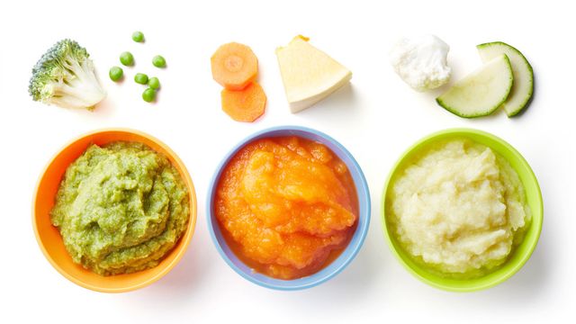 Tekstur Makanan Bayi Sesuai Tingkatan Usia