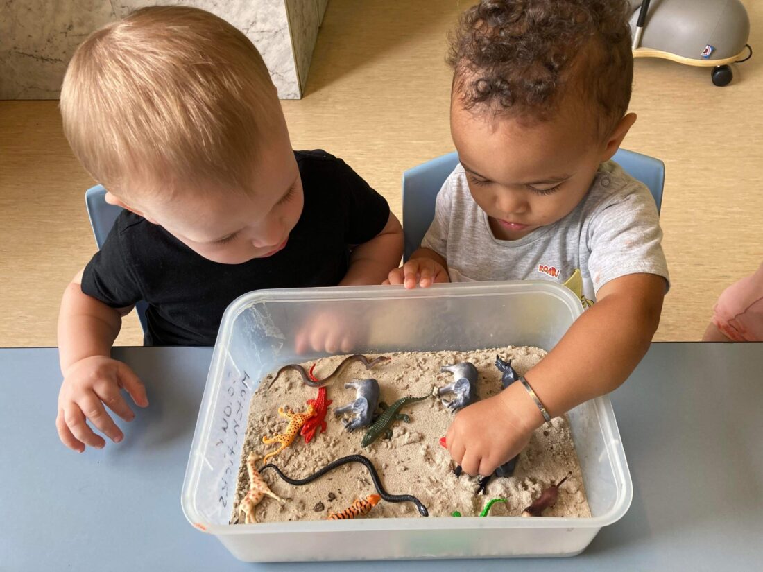 Ini Dia Tips Membuat Sensory Play Untuk Sikecil