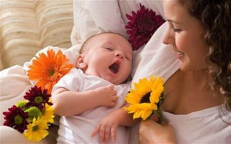Musik Bisa Membuat Bayi Tidur Lebih Nyenyak, Benarkah?