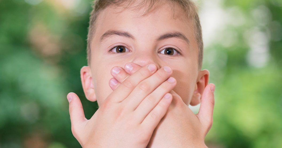 Mengenali Selective Mutism Lebih Dalam