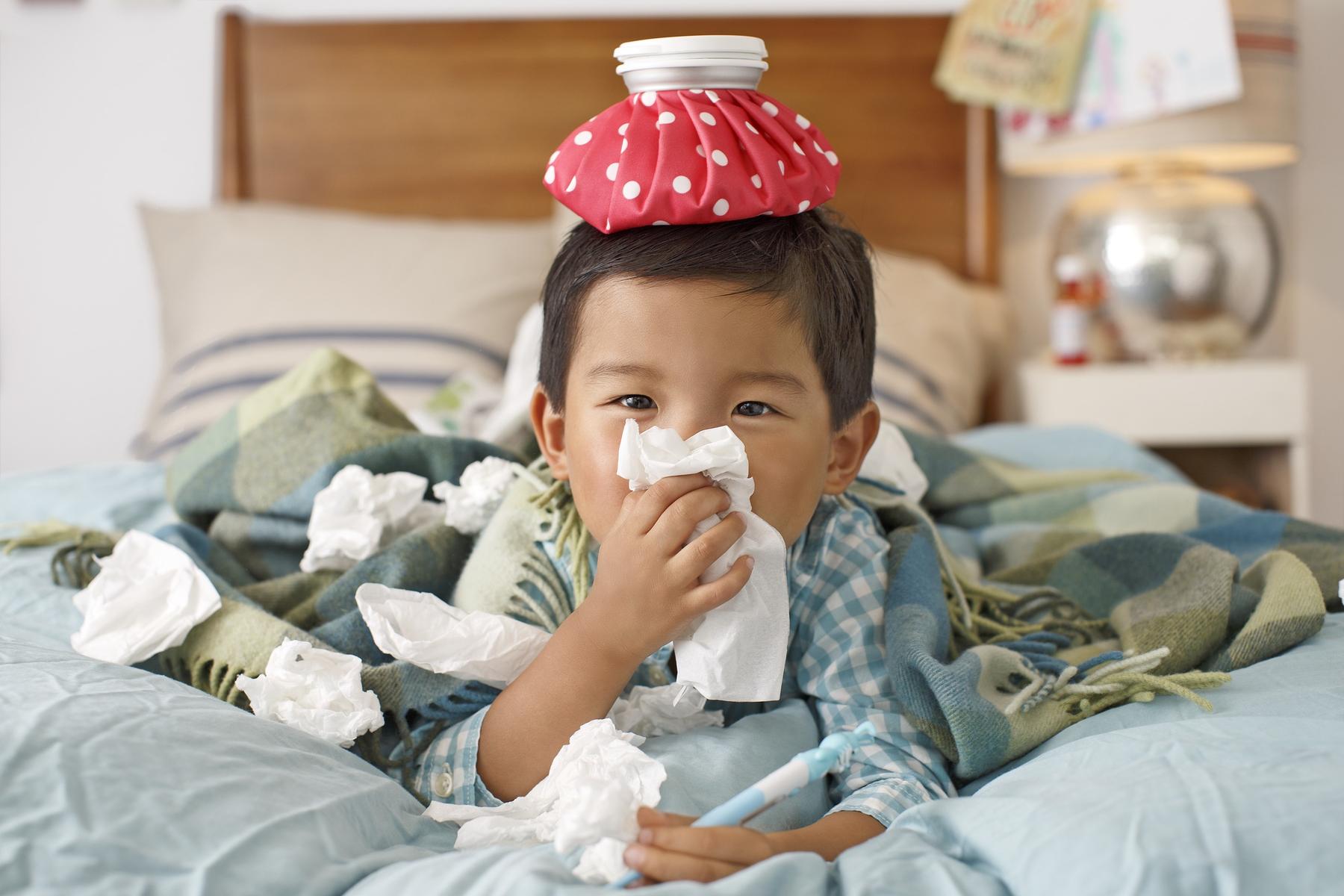 Tak Perlu Panik! Ini Tips Ampuh Atasi Anak Batuk Pilek Tanpa Obat