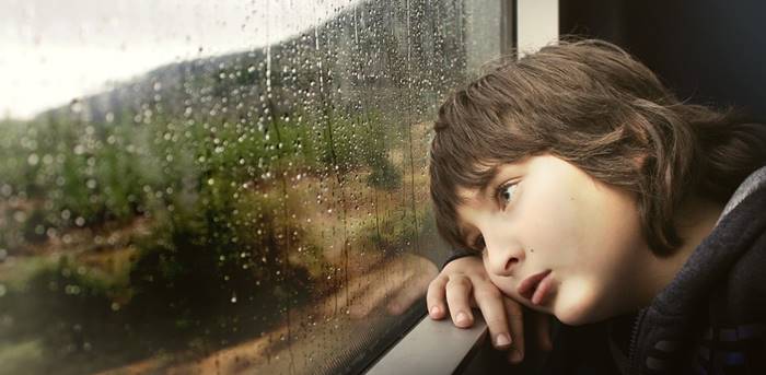 7 Tips Menjaga Kesehatan Anak Saat Musim Hujan