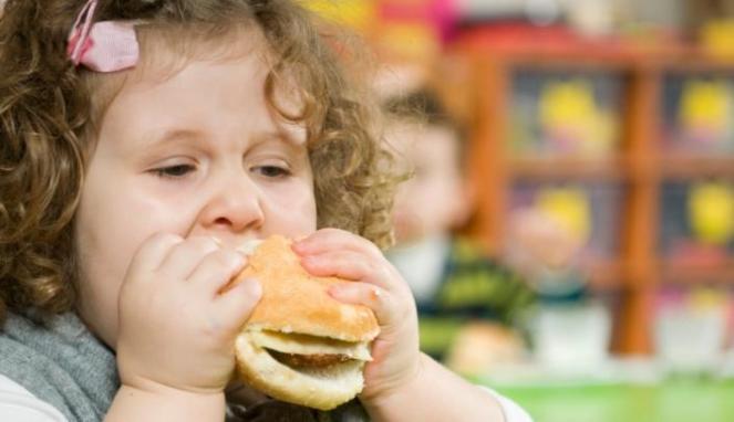 Cegah Anak Kecanduan Junk Food