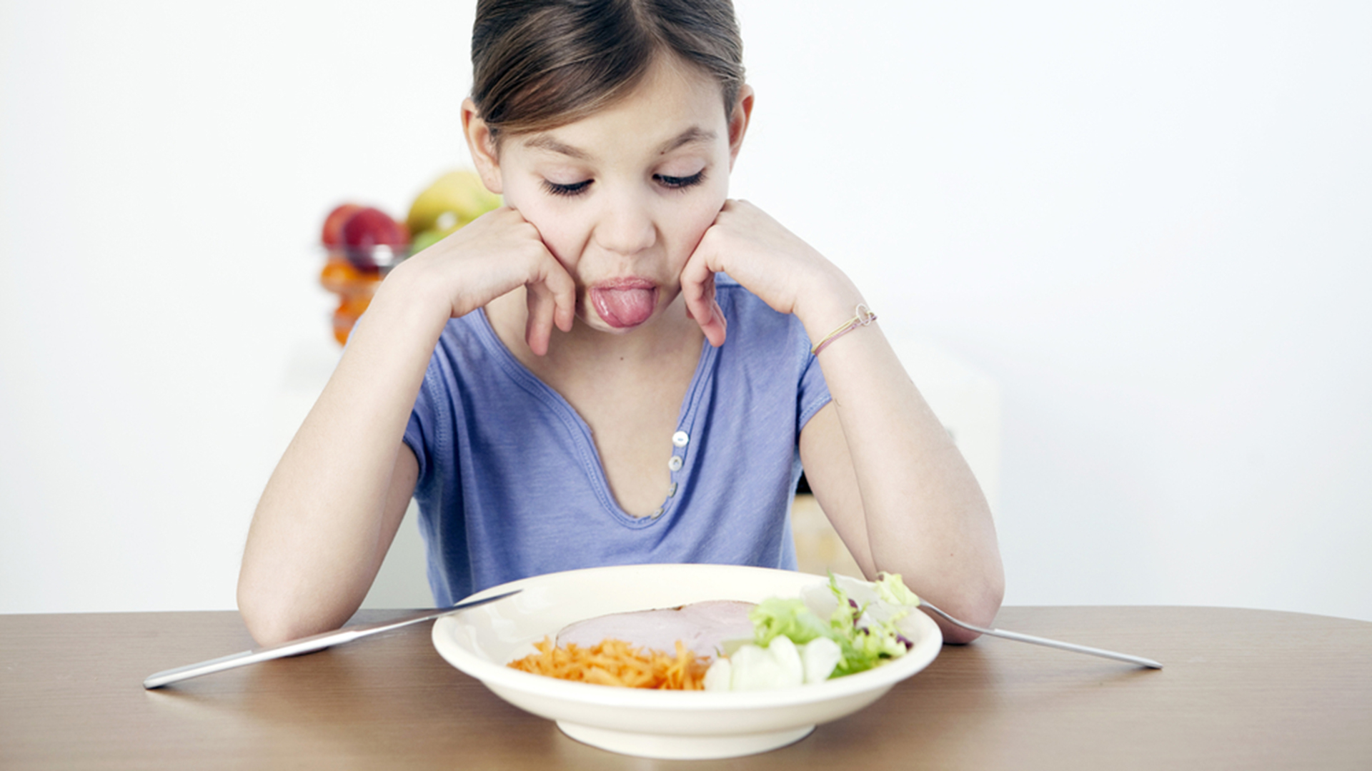 Sikecil Picky Eater? Bagaimana Mengatasinya?