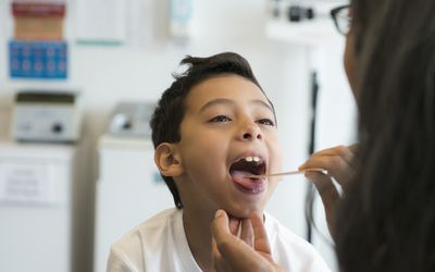 Manfaat Xylitol Bagi Kesehatan Gigi & Mulut