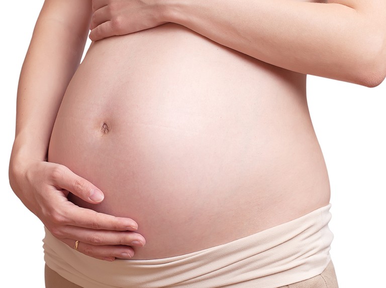 Mencegah Stretch Mark Saat Hamil
