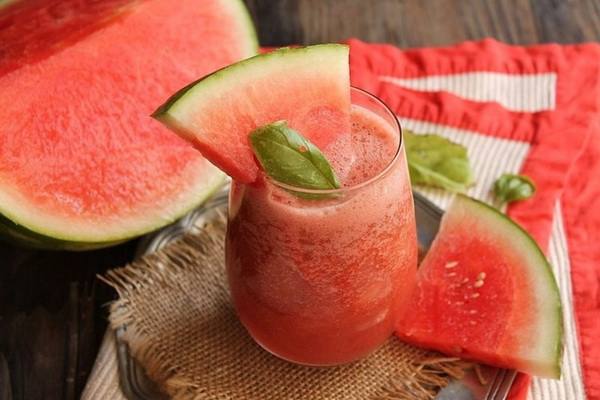 Makanan yang dapat membantu menurunkan panas