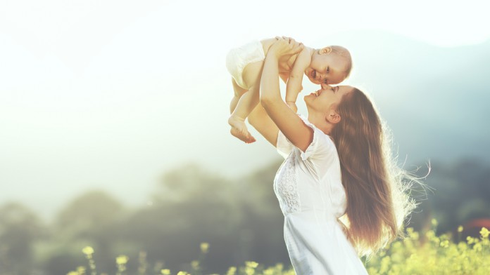 Manfaat Baik Menjemur Bayi di Terik Matahari Pada Pagi Hari