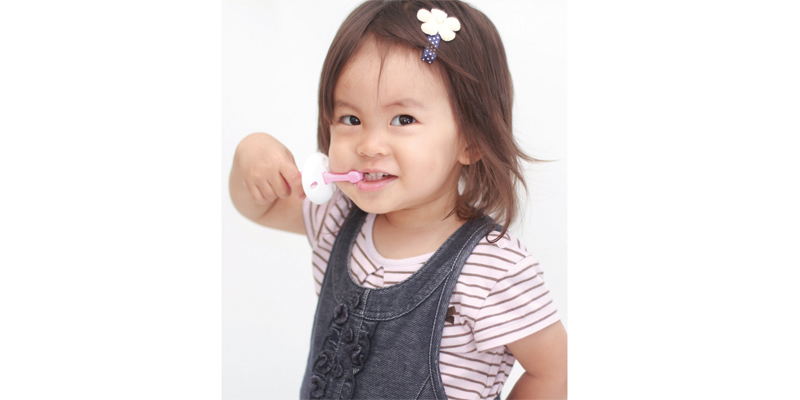 Anak Sering Menelan Pasta Gigi, Berbahayakah?