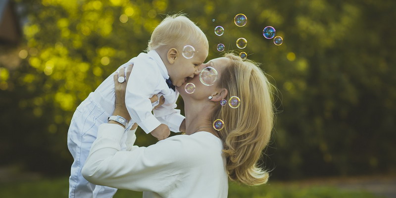 15 Cara Ini Bikin Bayi Lebih Cerdas
