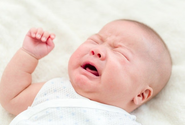 Cara Meredakan Batuk Berdahak pada Bayi