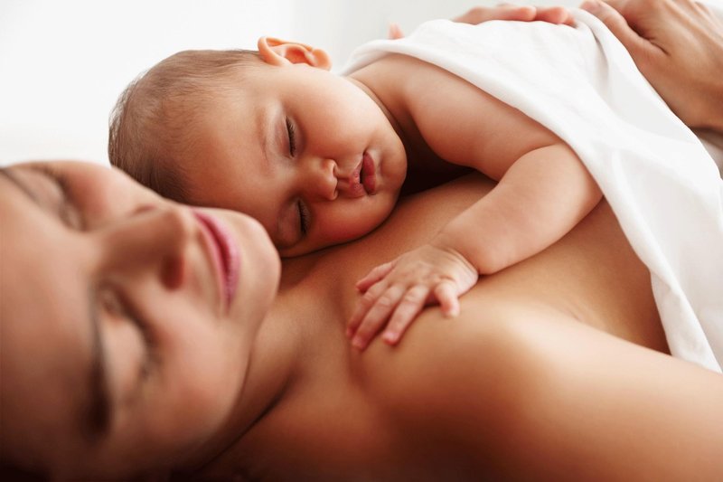 Manfaat Skin to Skin untuk Bayi