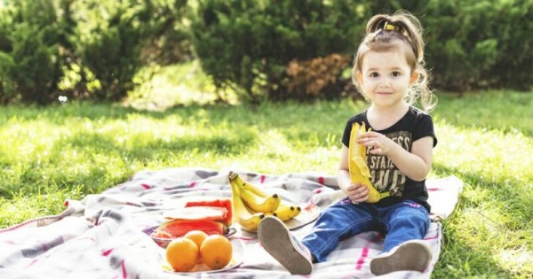Manfaat Sensory Play di Luar Ruangan untuk Tumbuh Kembang Anak
