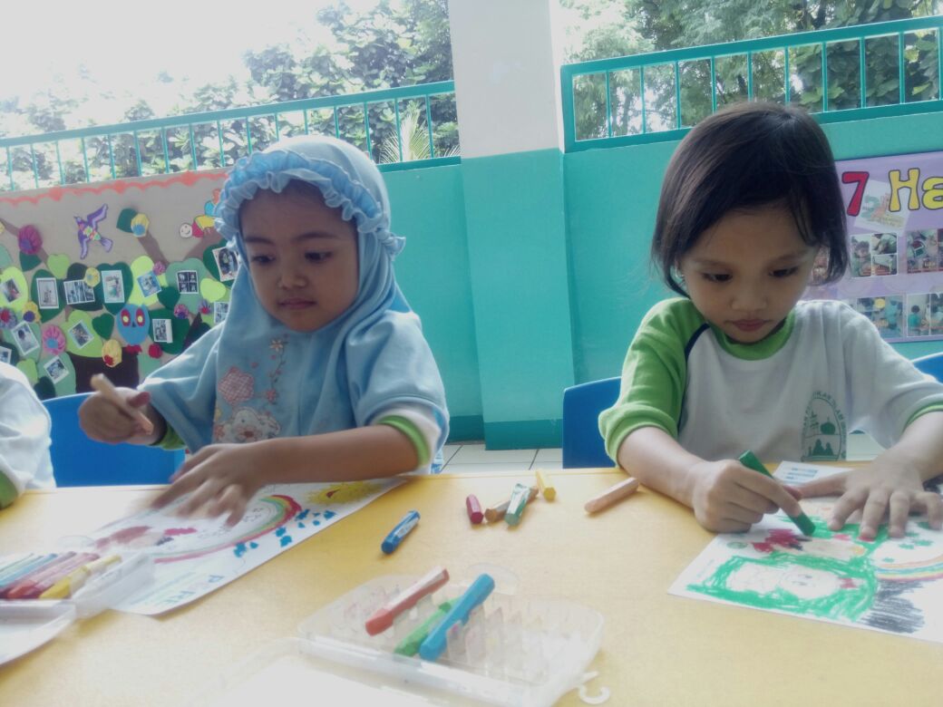 LOMBA MEWARNAI — foto 5